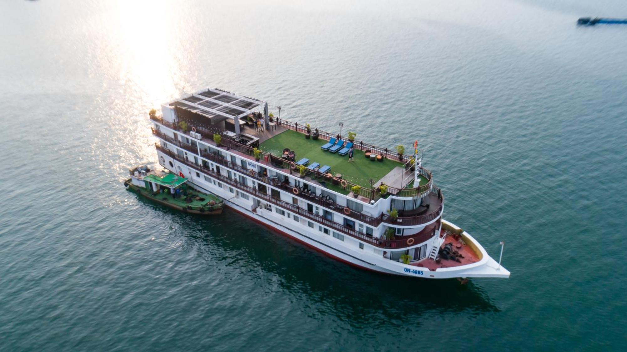 فندق Amanda Luxury Cruise ها لونغ المظهر الخارجي الصورة