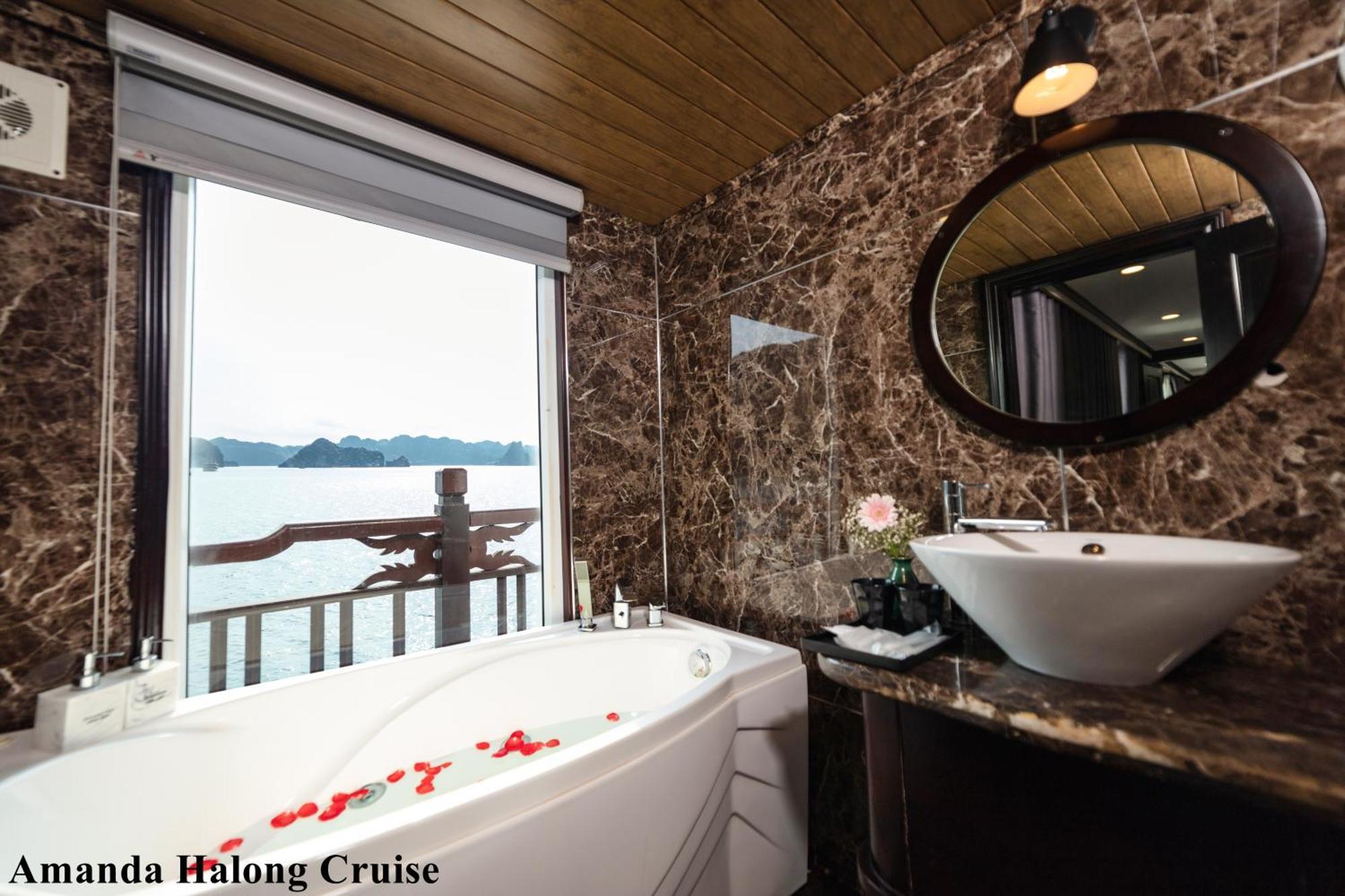 فندق Amanda Luxury Cruise ها لونغ المظهر الخارجي الصورة